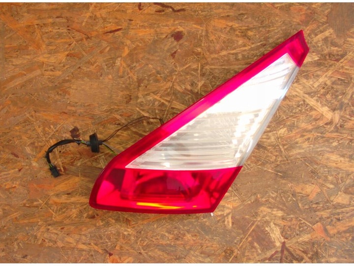 фото №1, Лампа правая задняя хэтчбек renault megane iii 265500009r