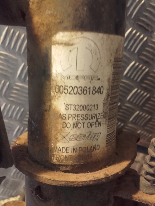 фото №4, Jeep renegade амортизатор левый переднее 1.6 m-jet