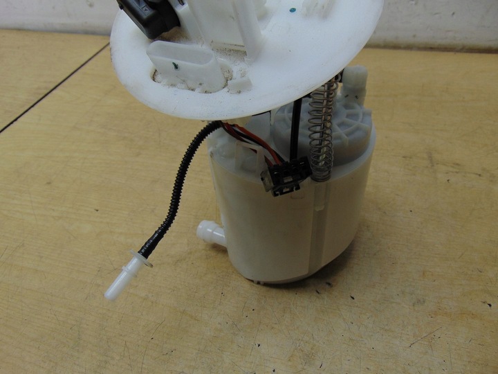 фото №8, Насос пального w бак mercedes w206 a2064704401