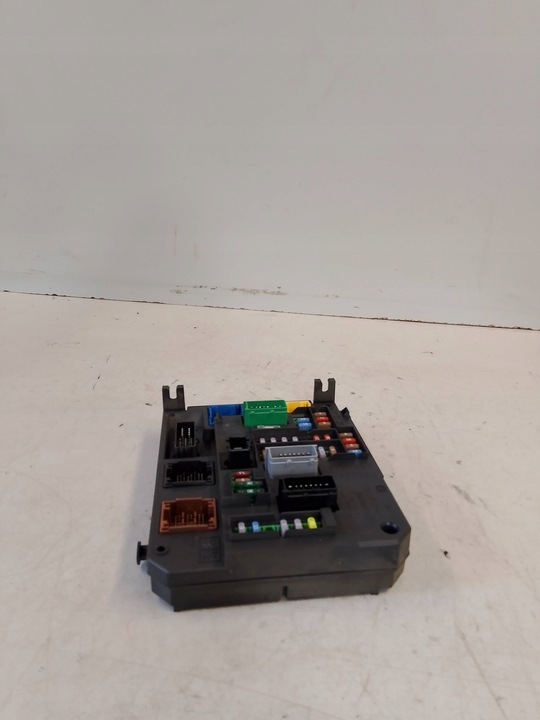 фото №3, Citroen c4 ii b7 1.6 hdi модуль коробка bsi 9665547480