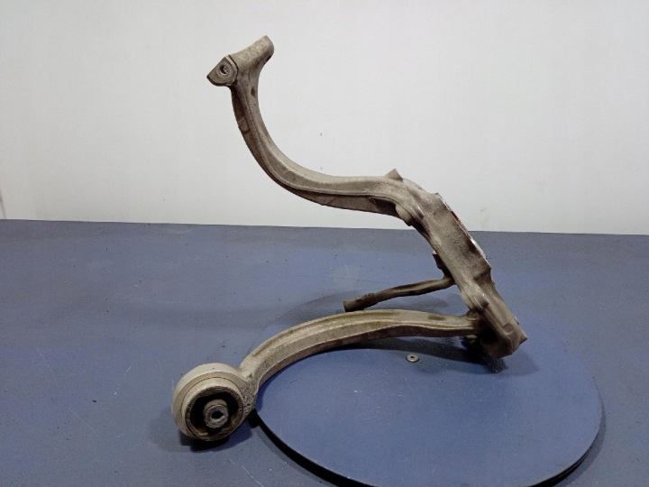 фото №4, Audi a5 ii a4 b9 8w поворотный кулак правая перед передняя 8w0407560