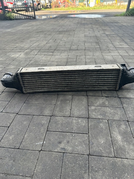 фото №1, Mercedes benz c класс w204 интеркулер