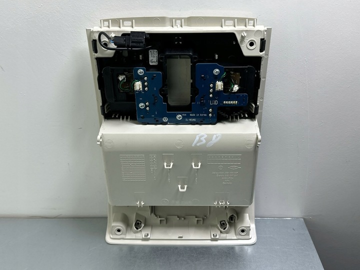 фото №8, Лампа потолочная volkswagen passat b8 2016 5g0868837