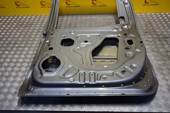 фото №13, Chevrolet silverado sierra 1500 2019 - 2024 двері зад праві задні usa