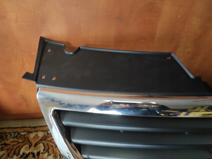 фото №3, Решітка радіатора решітка volkswagen passat b6 діаметр значок 130mm