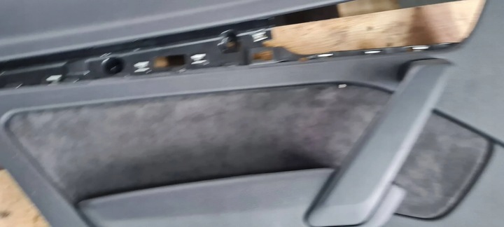 фото №10, Q5 80a боковина оббивка двері лівий зад задній алькантара