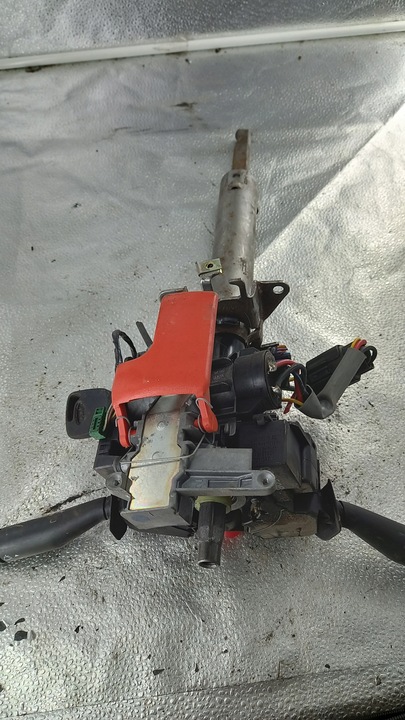 фото №4, Колонка рулевая ford fiesta 1.1b mk4 97r