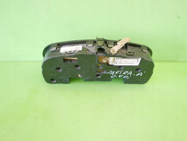 фото №9, Спідометр  прилади 09228757 ej opel zafira a i 2.0 di