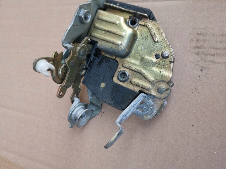 фото №5, Замок дверь левый правый зад перед mercedes w124