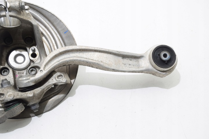 фото №9, Bmw g20 g21 g22 g23 поворотна опора ліва перед важіль підшипник колеса rwd