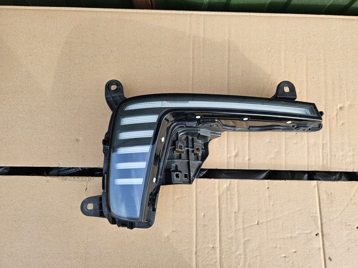 фото №1, Галоген led drl праві audi q7 e-tron 4m094105605s