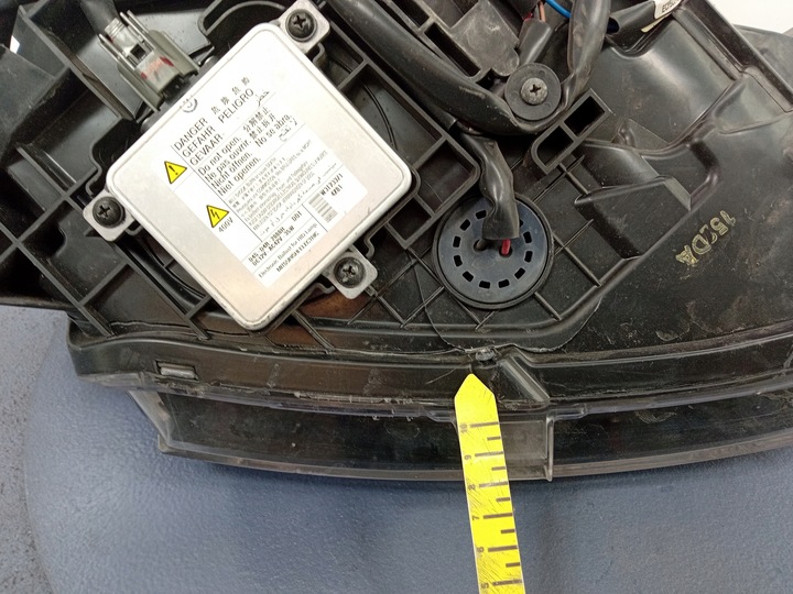 фото №11, Outlander iii 12- фара левый eu 8301c2-03