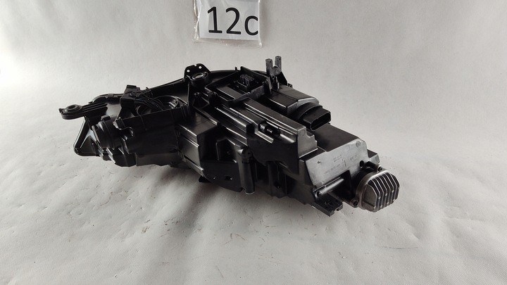 фото №9, Audi a4 b9 8w0 полный led левый фара лампа левая