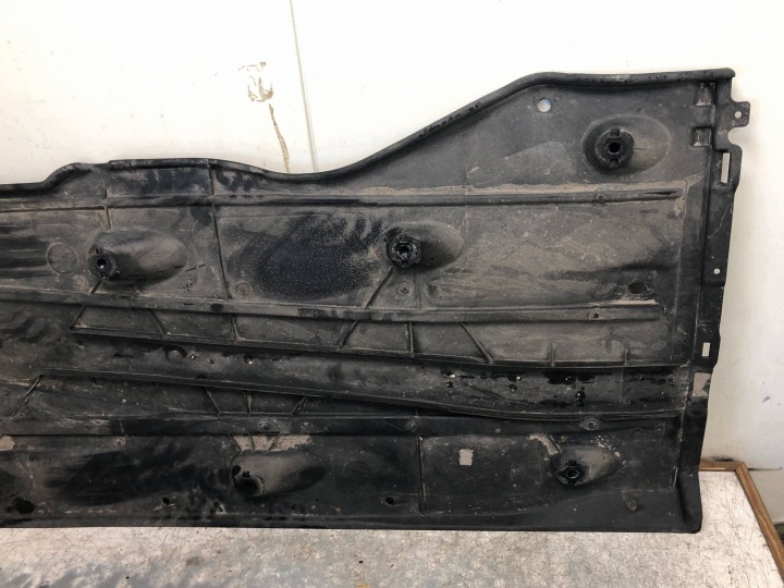фото №8, Защита шасси левая vw golf vii рестайлинг hb 5q0825201ae