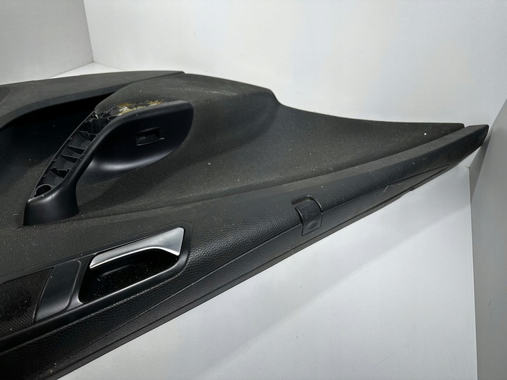 фото №1, Passat b6 обшивки дверь sedan ролетки зад