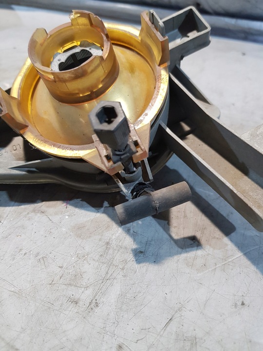 фото №8, Світло протитуманні задні ліва сторона volvo s40 30865564