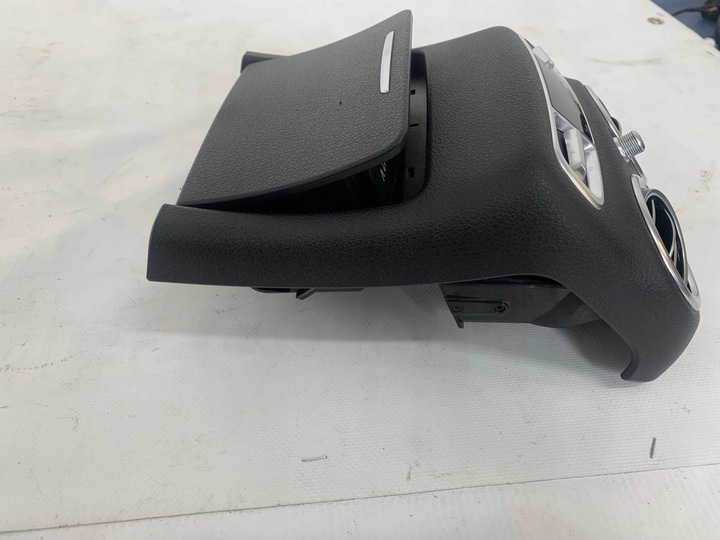 фото №10, Mercedes e класс w213 панель управление кондиционера зад решётка воздуховод