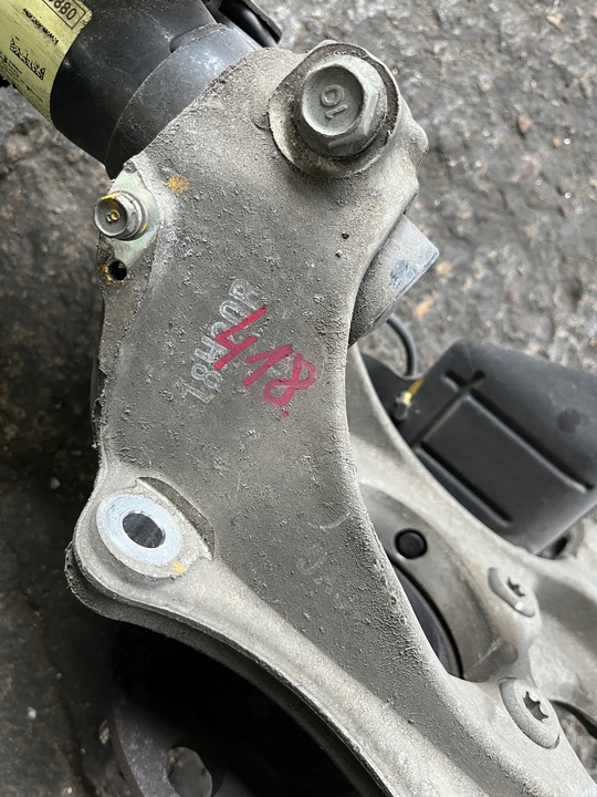 фото №8, 418 kia stinger 3.3 t-gdi 4x4 амортизатор лівий поворотна опора 54650-j5880