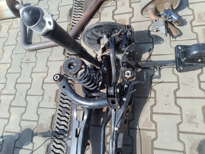 фото №12, Vw tiguan ii рестайлінг 5na - візок підрамник підвішування зад