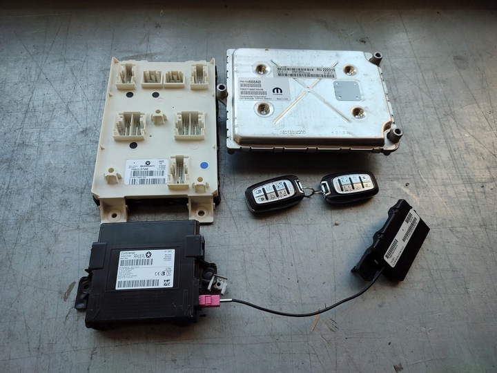 фото №1, Chrysler pacifica 2018 комп'ютер bcm ключ набір