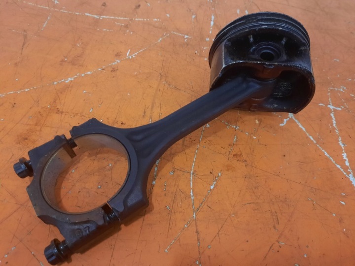 фото №5, Seat cordoba ii 1.4mt 75km 03-09 поршень шатун 1275 bky