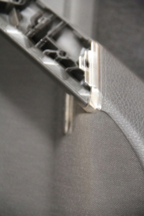 фото №4, Оббивка боковина двері зад праві vw golf 7 матеріал планка led сталь szczotk