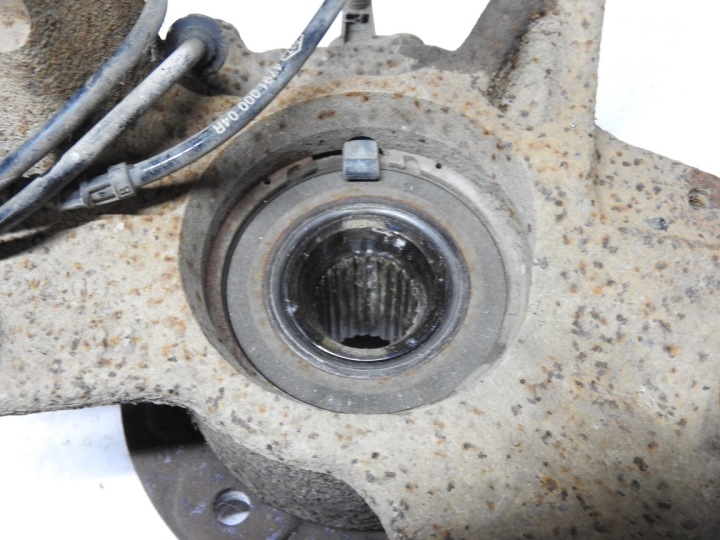 фото №6, Renault scenic iii 09-16 поворотный кулак ступица правое перед