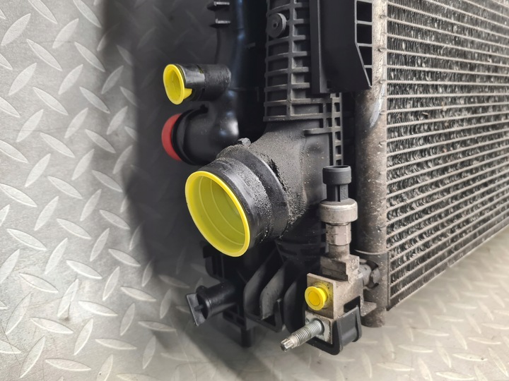 фото №14, Astra iv j 1.6 turbo радиатор вентилятор набор комплект автомат