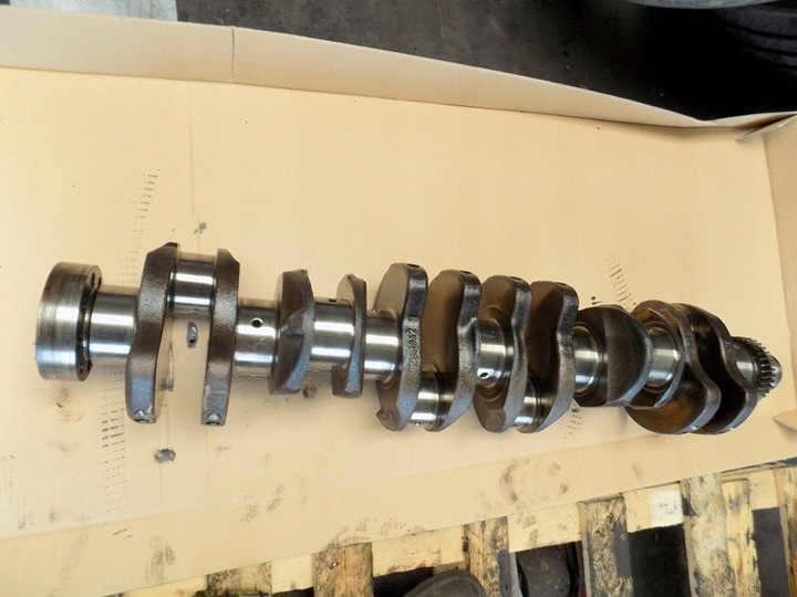 фото №8, Renault premium 250dci 01r wał коленчатый