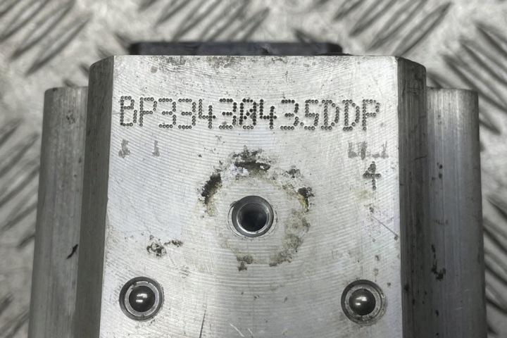 фото №8, Блок керування abs opel vectra c 13509215ab 2.2l дизель 92kw 2004