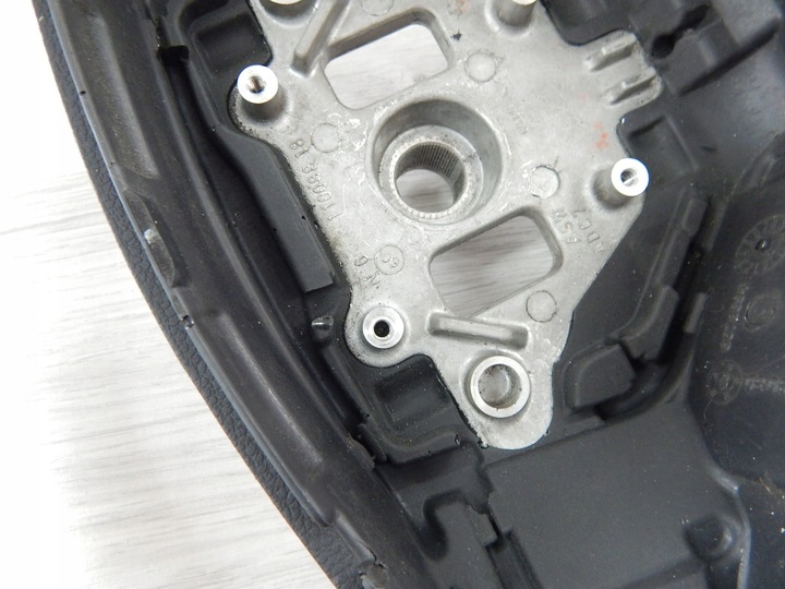 фото №9, Bmw e60 рестайлинг e61 - руль новая кожа sport алькантара