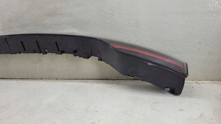 фото №8, Porsche cayenne 9y0 18- накладка задняя крышки лампа зад левая правая 9y0945081f