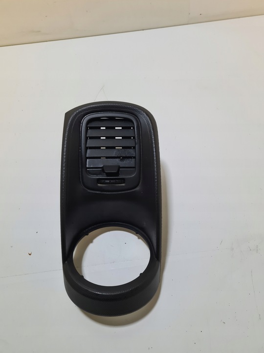 фото №1, Cabstar maxity 07- решётка воздуховод