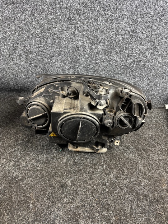 фото №11, Mercedes w204 фара правое перед bi-xenon oem номер европа a2048203059