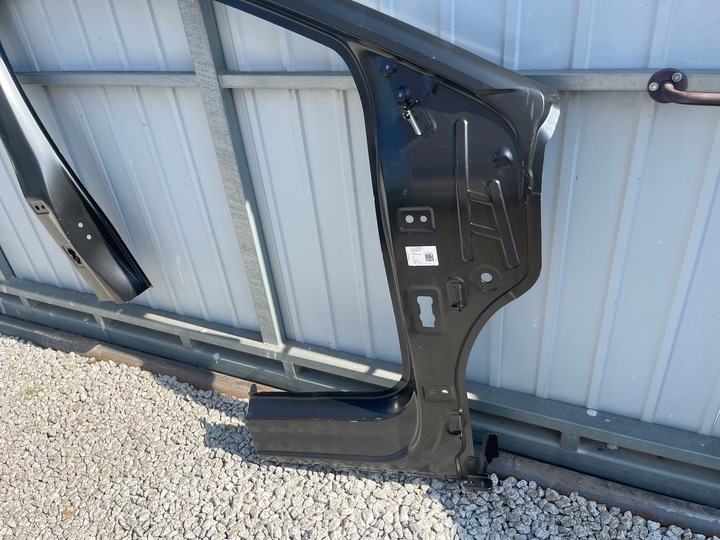 фото №3, Audi q4 etron e-tron праві поріг стійка обшивка