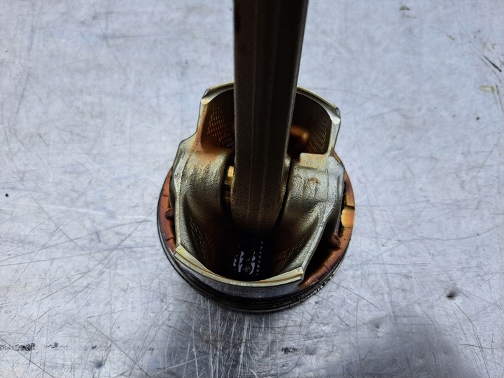 фото №4, Поршень шатун 2.0 гибрид volvo v90 ii v60 xc90 ii 82l233 b420t6