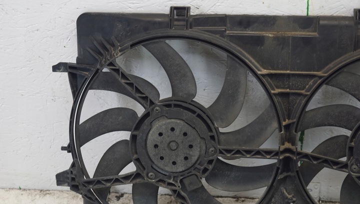 фото №4, Audi a4 b8 8k0 вентиляторы радиатор 2.0 tdi