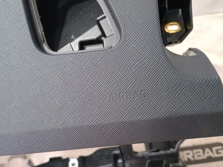 фото №8, Skoda kodiaq 2024 head up панель консоль подушка безопасности подушки ремни оригинал