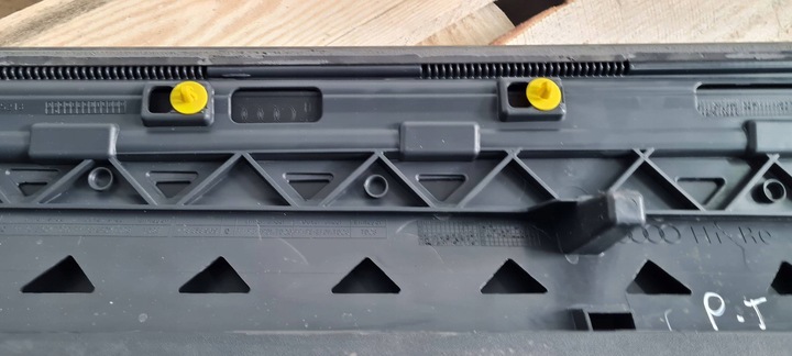 фото №13, Sq8 4m rsq8 q8 планка двері права праві зад lj5l 4m8853060d