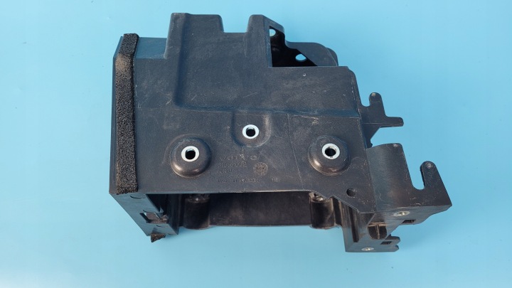 фото №10, Volvo xc60 ii 21r корпус коробка акумулятора 31652061 31652062