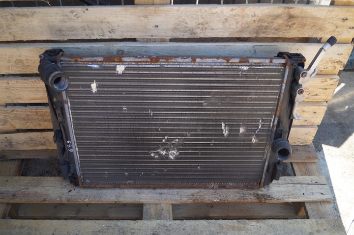 фото №8, Радіатор bmw e81 e87