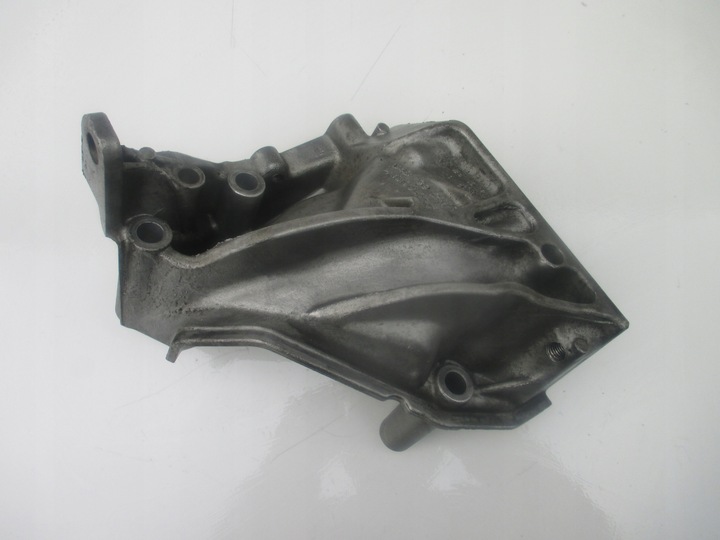 фото №1, Лапи двигателя vw polo v 6c skoda fabia iii rapid seat ibiza 6j iv 1.4 tdi