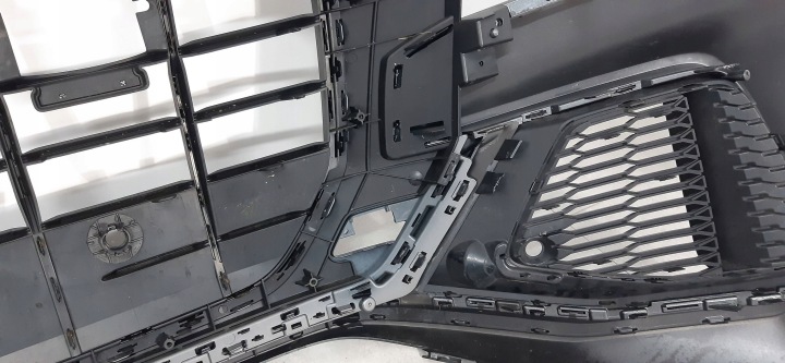 фото №7, Audi q8 бампер перед передній 4m8807437d 4m8807733a