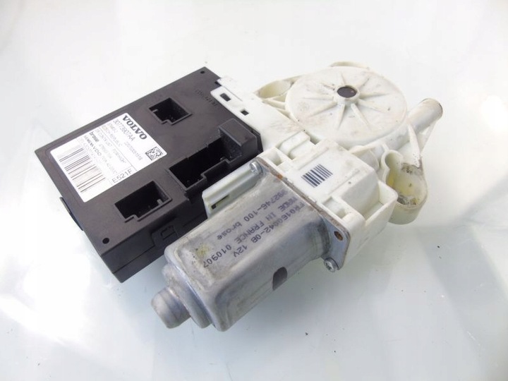 фото №1, Volvo v50 s40 ii двигунчик скла праві 30773907aa