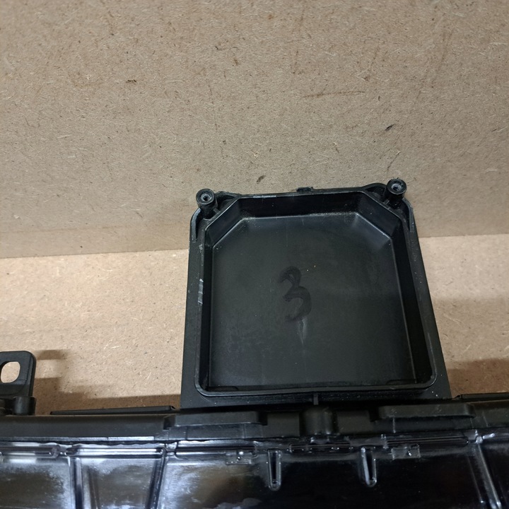 фото №7, Mercedes eqs w297 лампа накладка планка перед led a2979064700