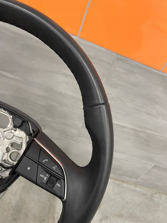 фото №7, Руль многофункциональный audi q3 83a оригинал кожаный 23r