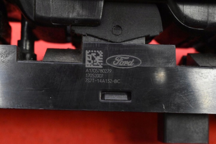 фото №7, Панель керування скло eu 7s7t-14a132-bc ford mondeo mk4 07-10