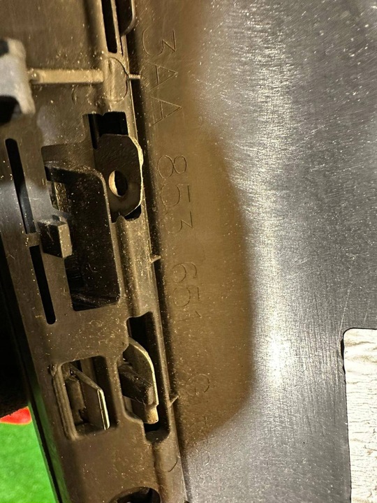 фото №6, Решітка радіатора volkswagen passat b7 універсал 3aa853651g