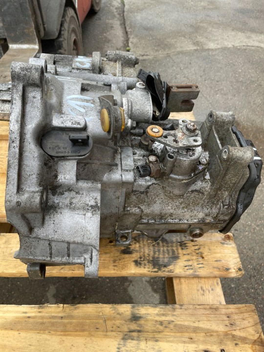 фото №7, Volkswagen t4 коробка передач 1.9 crn