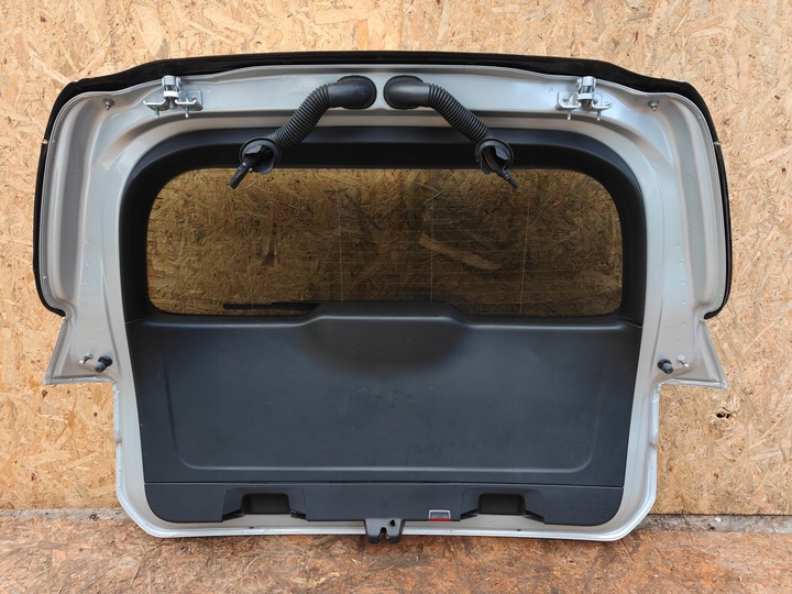 фото №9, Кришка задня комплектна mercedes glb w247 x247 набір amg срібна !!!